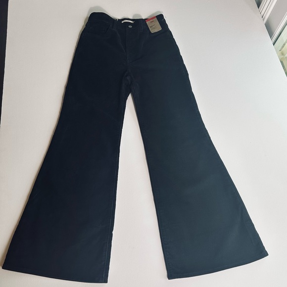 Levi's Ribcage Bell Jean Women 29x32 Black Corduroy High Rise Premium Wide Leg - Picture 4 of 11